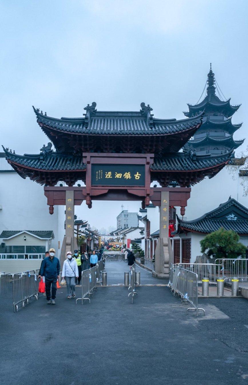 为什么男朋友在明知我生气的情况下,不哄我而讲道理?-高效有问必答平台